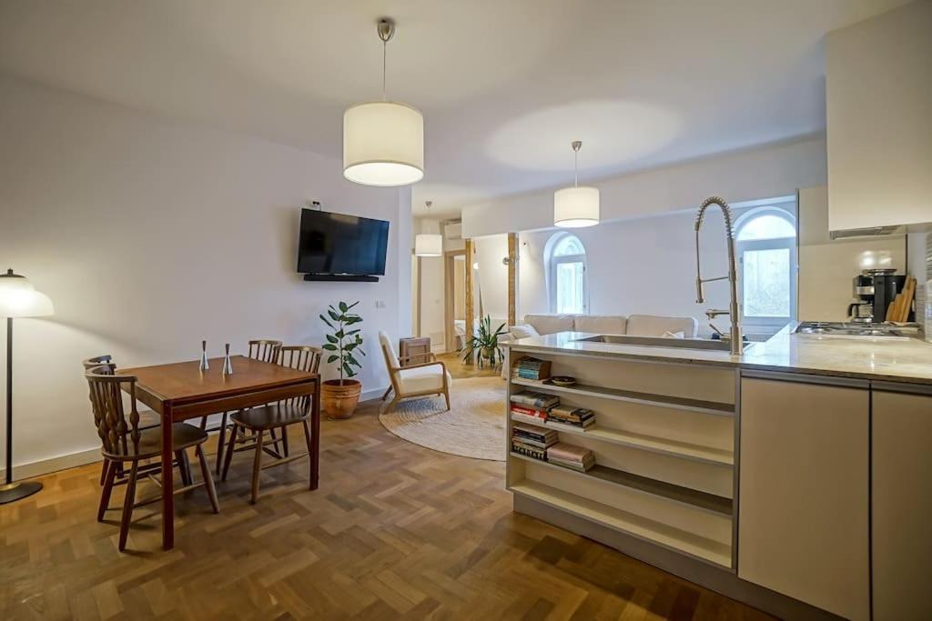Central Apartment - Nido'S Area Bucureşti Eksteriør bilde