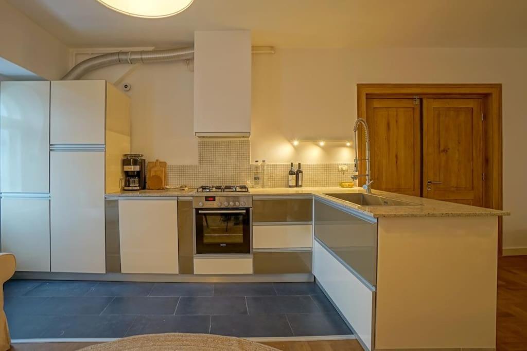 Central Apartment - Nido'S Area Bucureşti Eksteriør bilde
